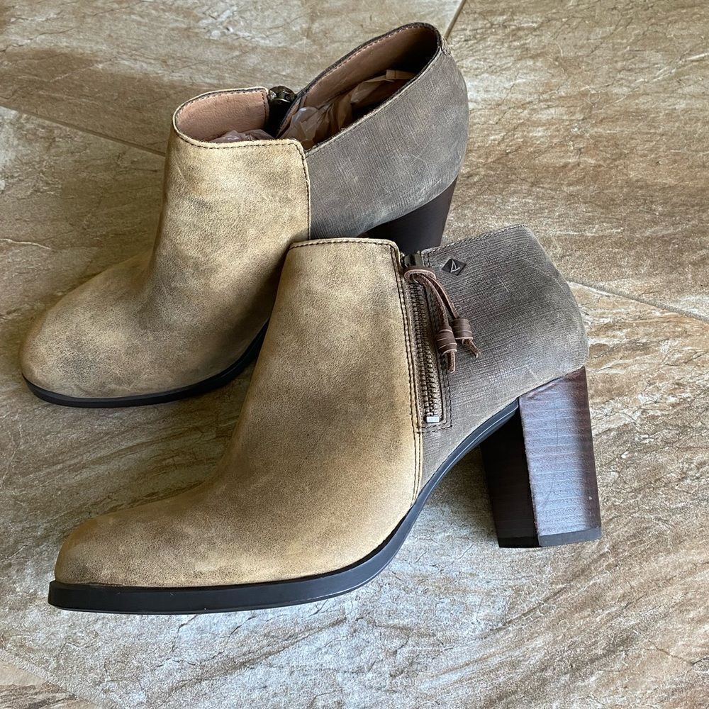 SPERRY Top-Sider Women's Brown Dasher Lille Ankle Bootie - Picture 7 of 13